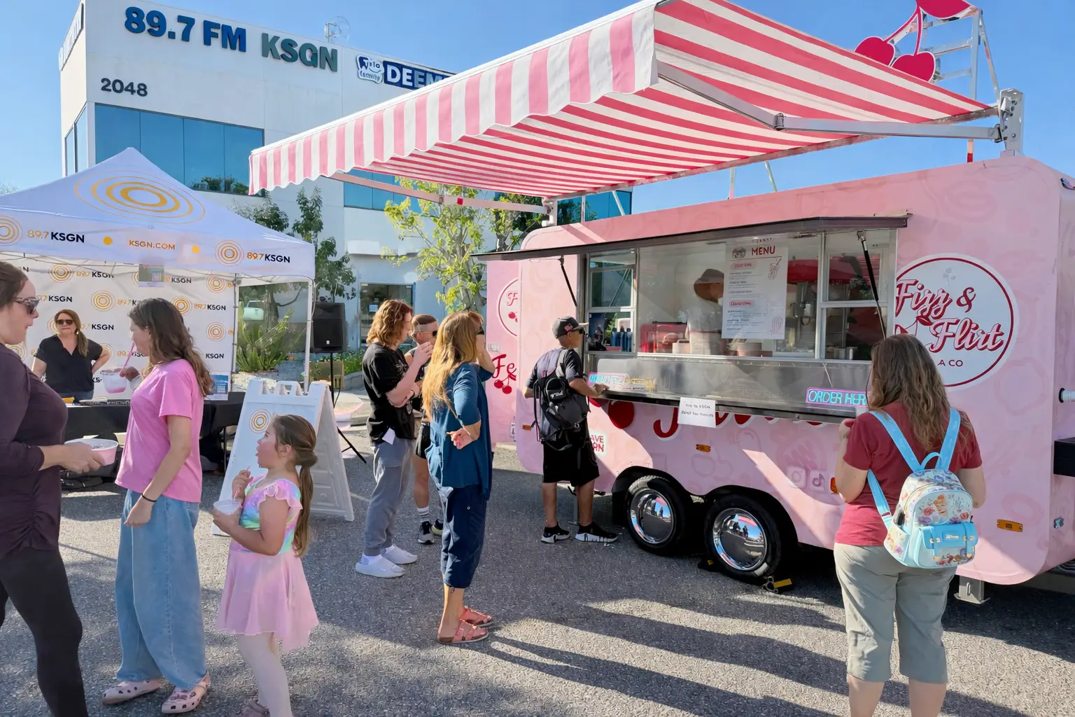pink Fizz and Flirt mobile bar trailer at KSGN brand activation event